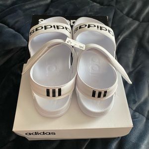 Adidas men’s Adilette Sandal Size 9
